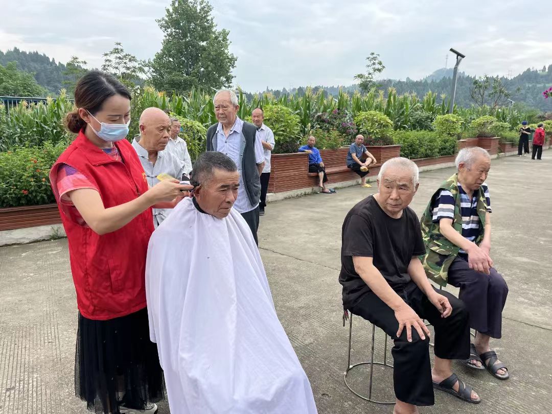 隆盛镇3.jpg