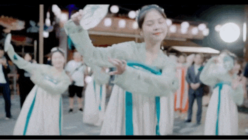 085445evo55c9is36mjzcc.gif
