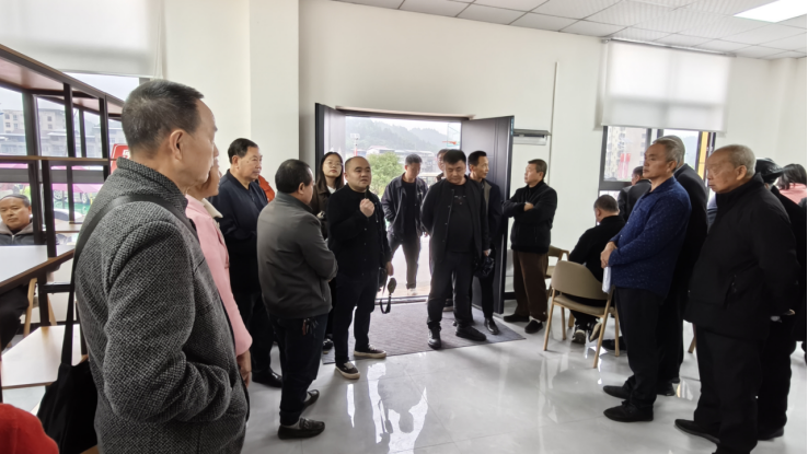 fakename.png fakename.png